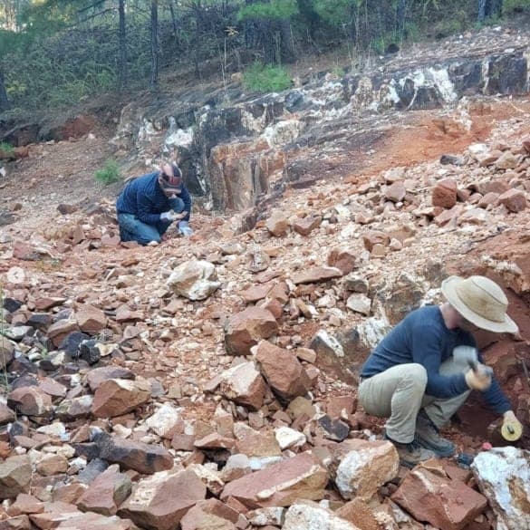 Why Mount Ida Is Known for Quartz 3
